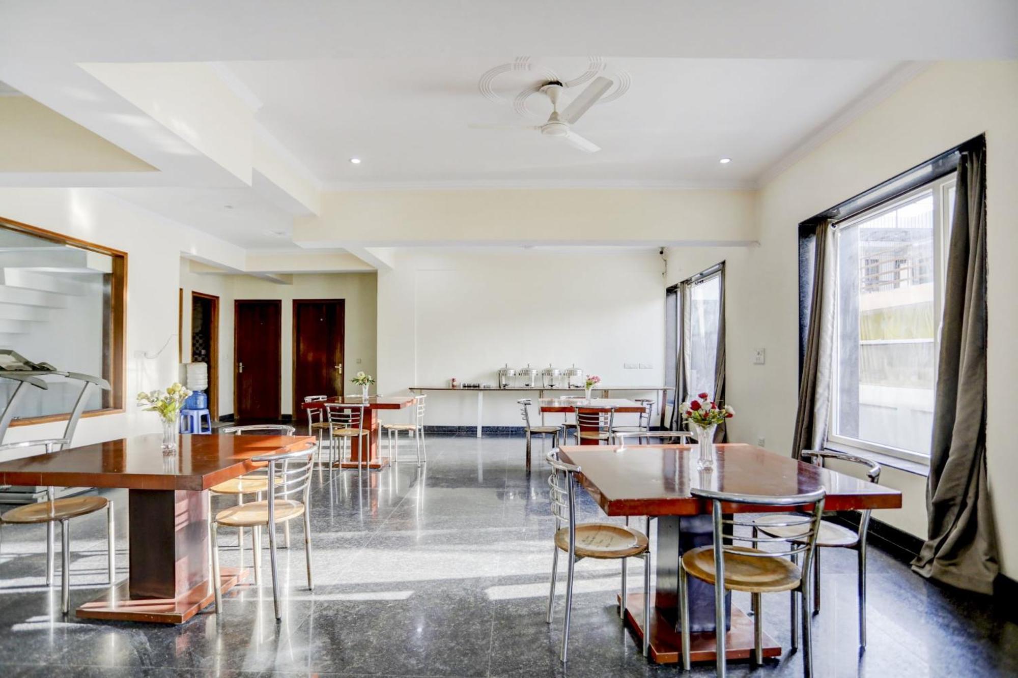 Super Town House Hi5 Aditya International Bhubaneswar Luaran gambar