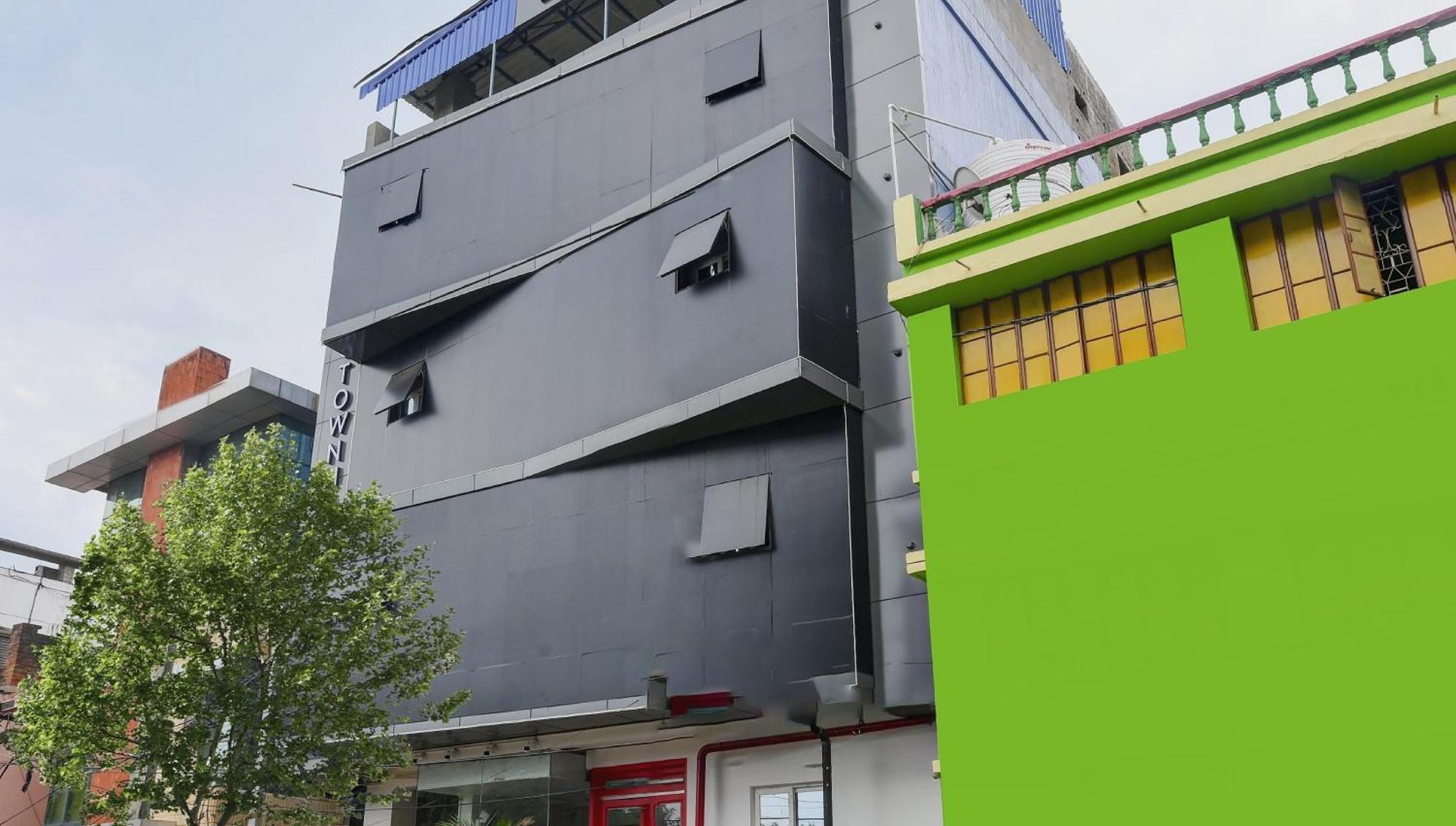Super Town House Hi5 Aditya International Bhubaneswar Luaran gambar