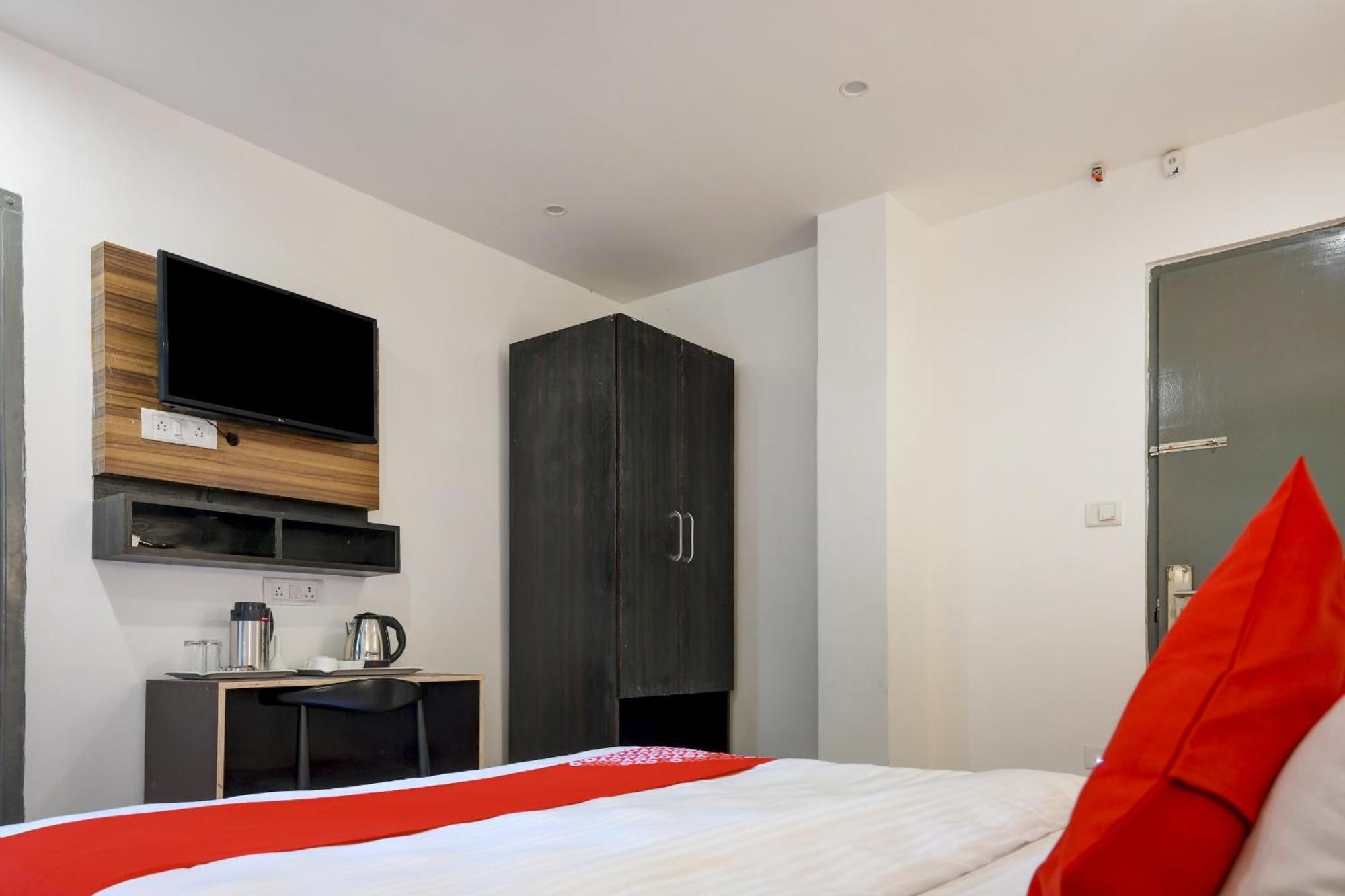 Super Town House Hi5 Aditya International Bhubaneswar Luaran gambar